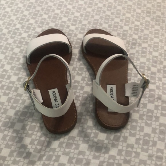 steve madden sandals - Picture 3 of 9